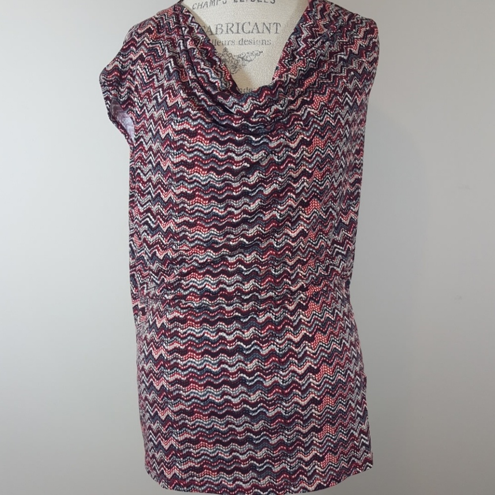 Kasper sleeveless  blouse career wear